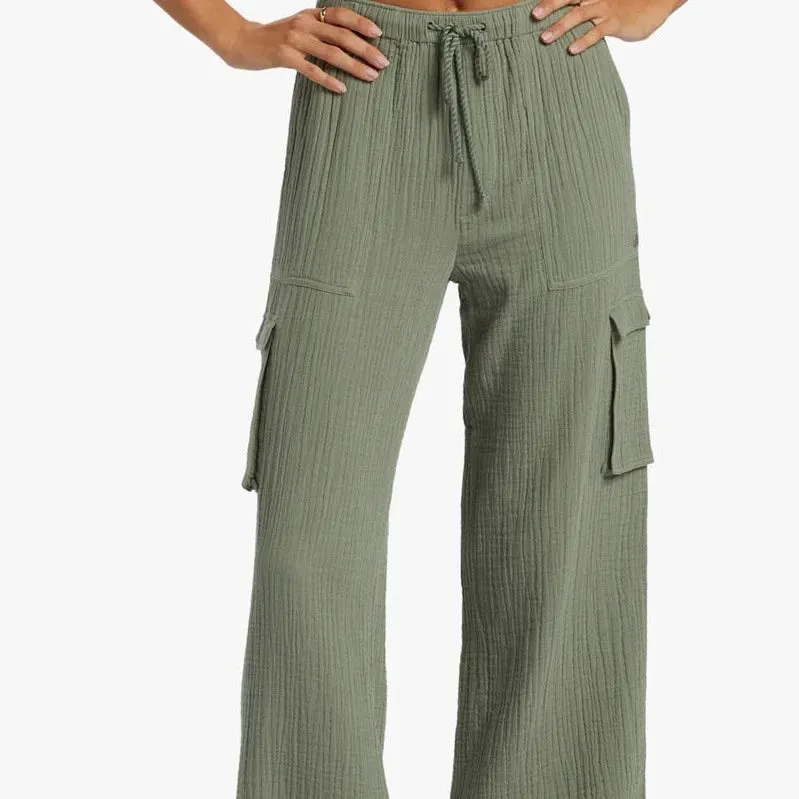 Precious High-Waist Solid Cargo Pants